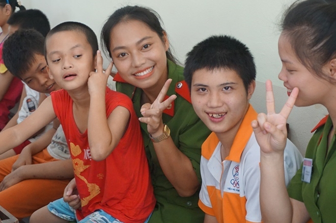 Đem Trung thu sớm tới với trẻ em khuyết tật Việt - Hàn - Ảnh minh hoạ 15